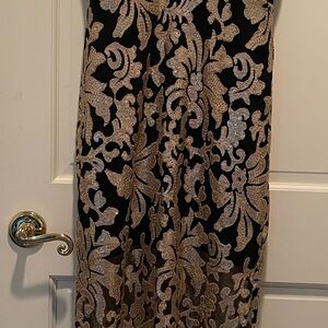 VENUS Black and Gold Maxi Dress